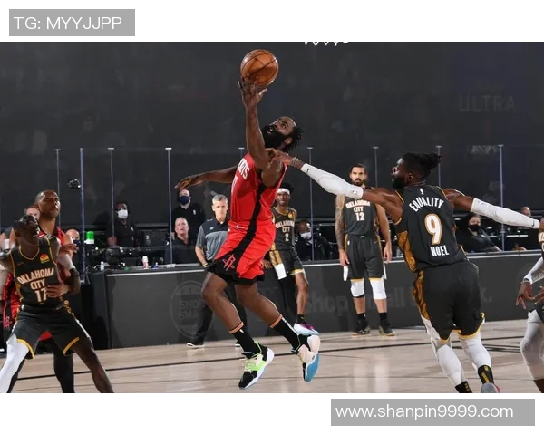 2017年火箭与雷霆季后赛首战精彩回顾与赛后分析