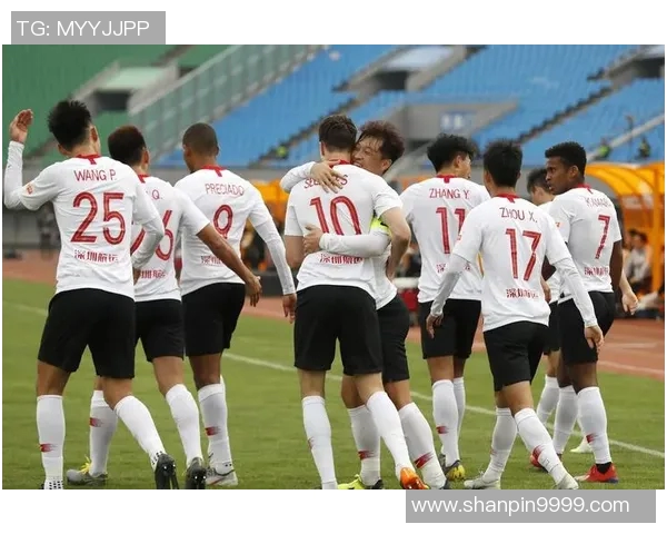 中超精彩对决深圳队迎战河北队期待一场激烈的足球盛宴