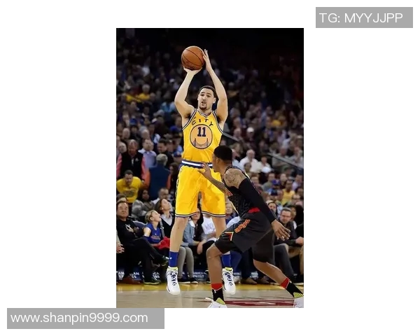 克莱汤普森的篮球传奇旅程与勇士队的辉煌时刻